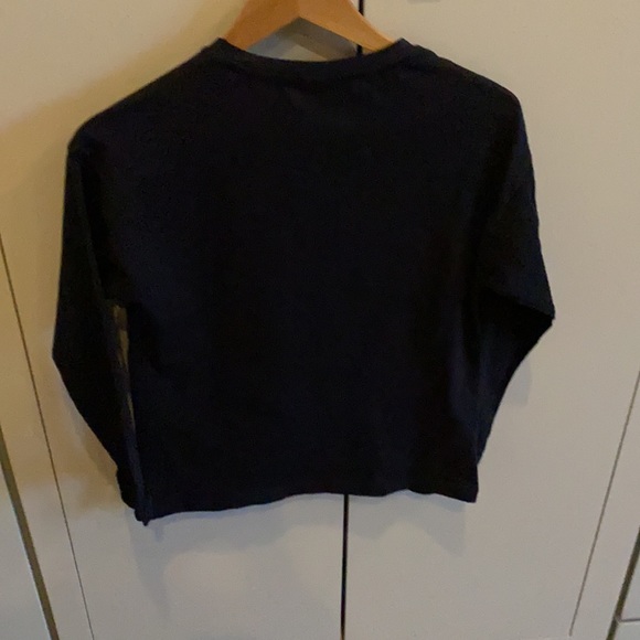 Unique top - Picture 3 of 3